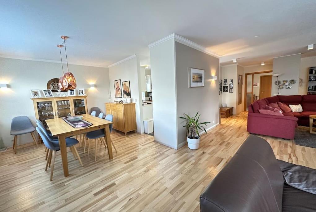 Spacious And Family Friendly Apartment In Reykjavík Esterno foto